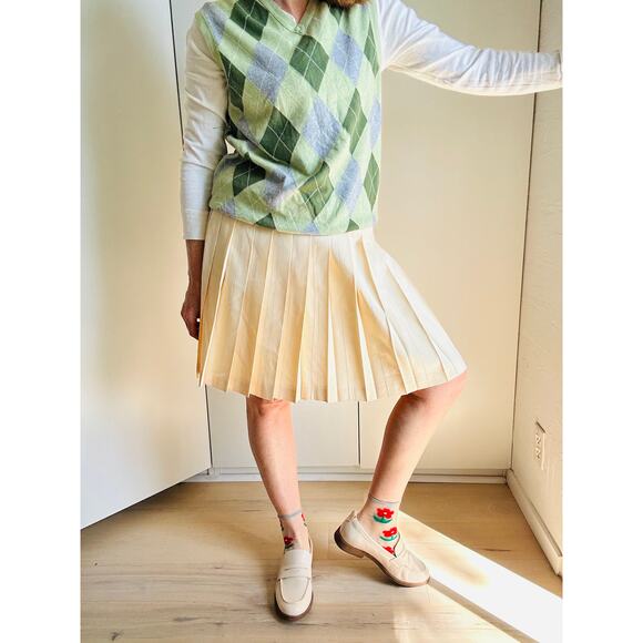 Adrienne Vittadini Dresses & Skirts - Vintage 90s Wool Pleated Skirt Cream Size Medium/10 Prep Twee Schoolgirl Looks
